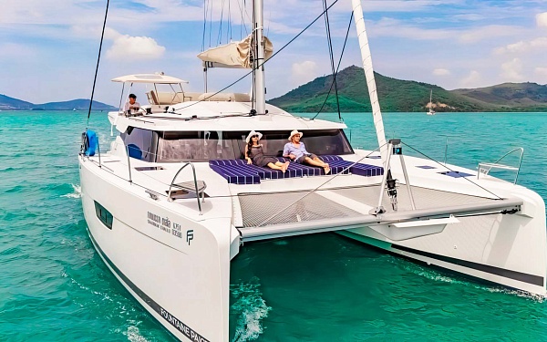 Аренда парусного катамарана Fountaine Pajot 45 на Пхукет